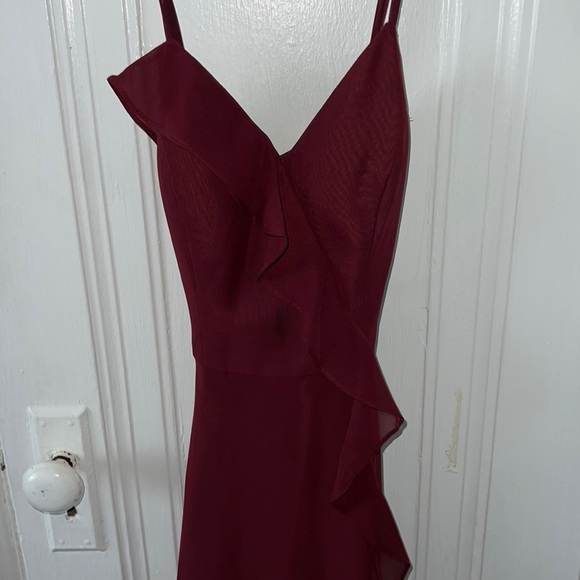 JJ’s House A-Line Floor Length Bridesmaid Dress With Split Front in Cabernet - Picture 4 of 7